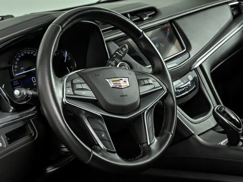 Used 2018 Cadillac XT5 Luxury AWD/4WD image 21