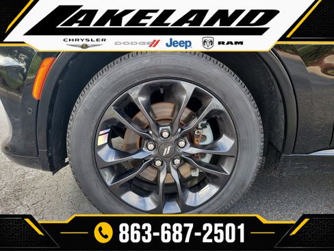 Used 2023 Dodge Durango R/T AWD/4WD image 9