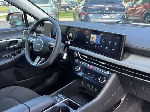 Used 2024 Hyundai Sonata SEL FWD image 20