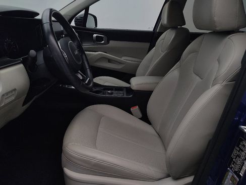 Used 2022 Kia Sorento S FWD image 17