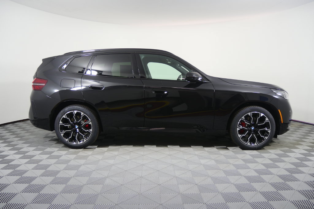 Used 2026 BMW X3 xDrive30i w/ M Sport Package AWD/4WD image 3
