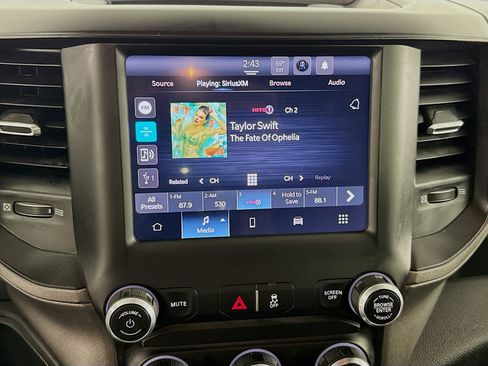 Used 2023 RAM 3500 Tradesman image 17