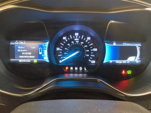 Used 2018 Ford Fusion S FWD image 23