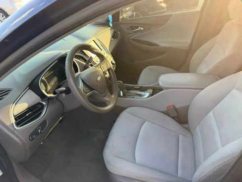 Used 2018 Chevrolet Malibu LS FWD image 11