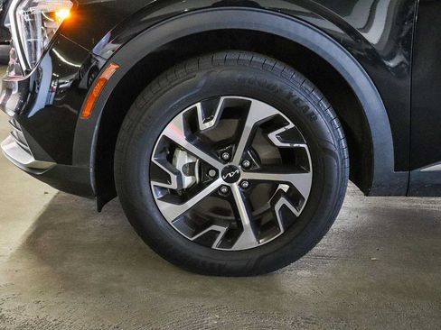 Used 2023 Kia Sportage EX w/ EX Premium Package AWD/4WD image 9