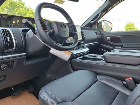 New 2026 Ford Expedition Platinum AWD/4WD image 7