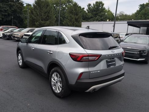 Used 2024 Ford Escape Active AWD/4WD image 11