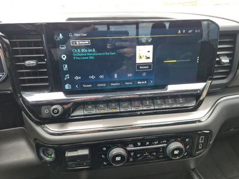 Certified 2023 Chevrolet Silverado 1500 ZR2 w/ Technology Package AWD/4WD image 17