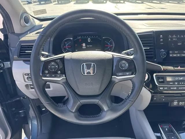 Used 2019 Honda Pilot Touring image 9