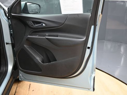 Used 2022 Chevrolet Equinox LT AWD/4WD image 33