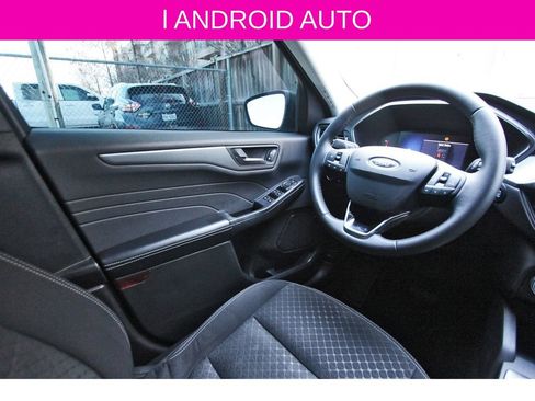 Used 2023 Ford Escape Active image 9