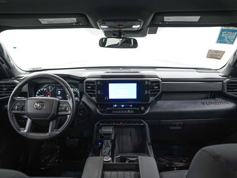 Used 2025 Toyota Tundra SR5 w/ SR5 Convenience Package AWD/4WD image 15