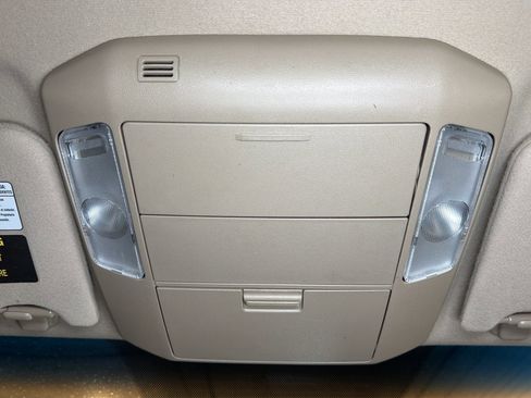 Used 2012 Toyota Tundra 2WD Double Cab w/ Tow Pkg image 33