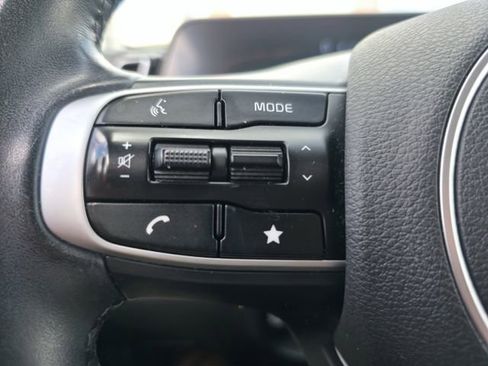 Used 2023 Kia Sportage EX image 15