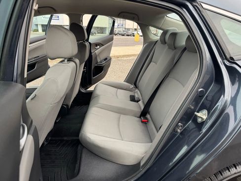 Used 2016 Honda Civic LX image 12