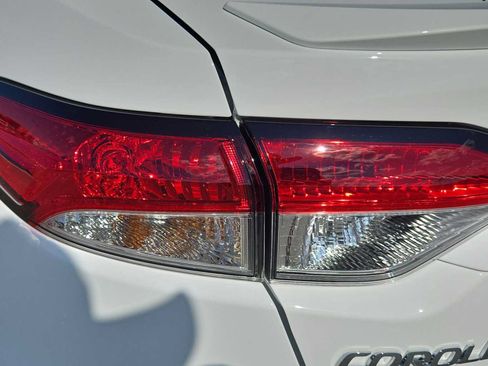 New 2026 Toyota Corolla SE FWD image 16