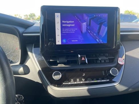 Used 2024 Toyota Corolla LE FWD image 20