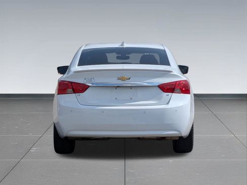 Used 2018 Chevrolet Impala LT w/ Sunroof and Spoiler Package FWD image 4