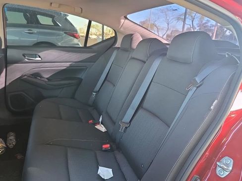 Used 2022 Nissan Altima 2.5 SV w/ SV Premium Package image 8