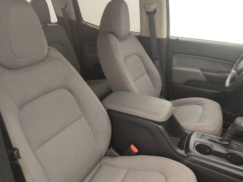 Used 2019 Chevrolet Colorado W/T w/ WT Convenience Package RWD image 21