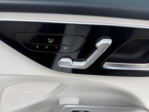 Used 2023 Mercedes-Benz C 300 Sedan image 22