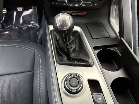 Used 2016 Chevrolet Corvette Z06 w/ 2LZ Preferred Equipment Group image 19