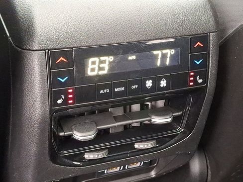 Used 2022 Jeep Grand Cherokee Summit image 12