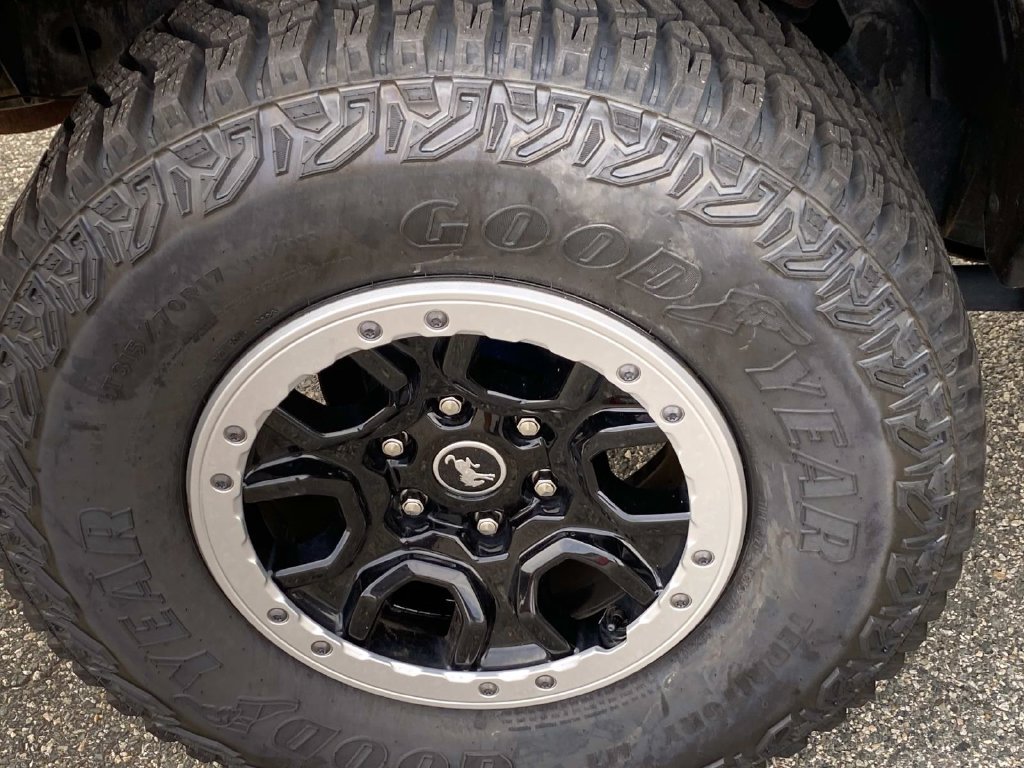 Used 2023 Ford Bronco Badlands w/ Sasquatch Package AWD/4WD image 26