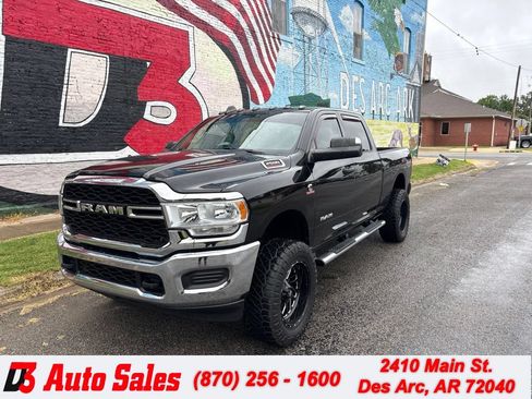 Used 2020 RAM 2500 Tradesman w/ Chrome Appearance Group AWD/4WD image 1