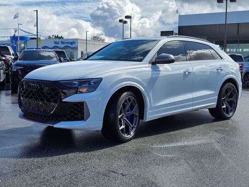 New 2026 Audi RS Q8 performance image 2