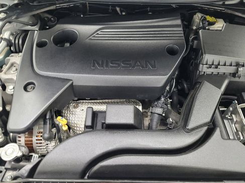 Used 2017 Nissan Altima 2.5 SV image 30