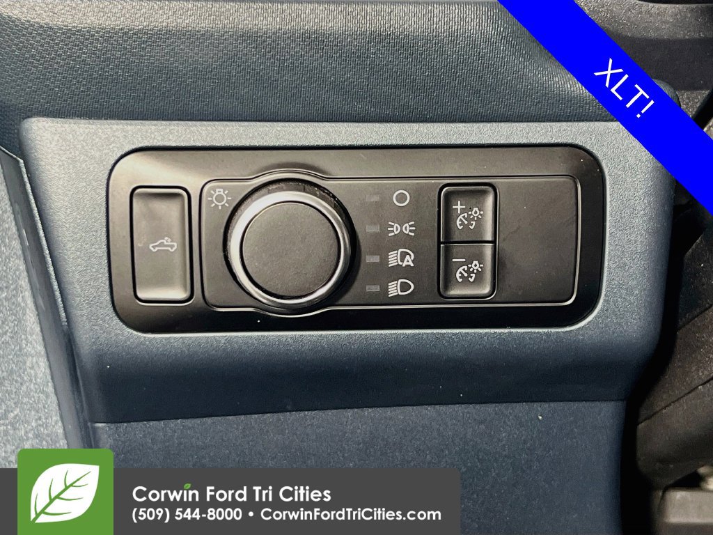 Used 2025 Ford Maverick XLT w/ XLT Luxury Package AWD/4WD image 17