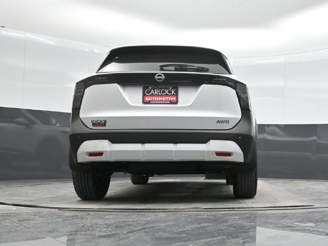 Used 2025 Nissan Kicks SV AWD/4WD image 41