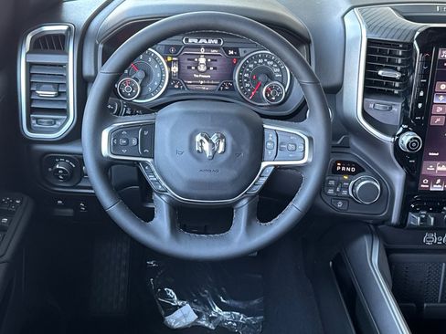 New 2026 RAM 1500 Big Horn AWD/4WD image 13