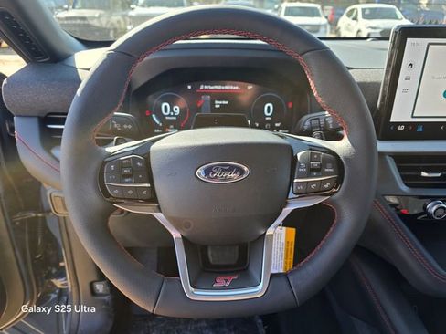 New 2026 Ford Explorer ST w/ Sun And Sound Package image 23