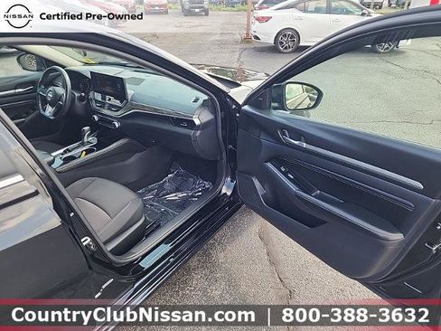 Certified 2023 Nissan Altima 2.5 SV w/ SV Premium Package AWD/4WD image 29