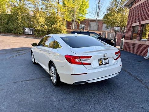 Used 2019 Honda Accord LX image 5