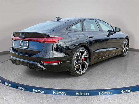 Certified 2025 Audi S6 e-tron Premium Plus w/ Premium Plus image 6