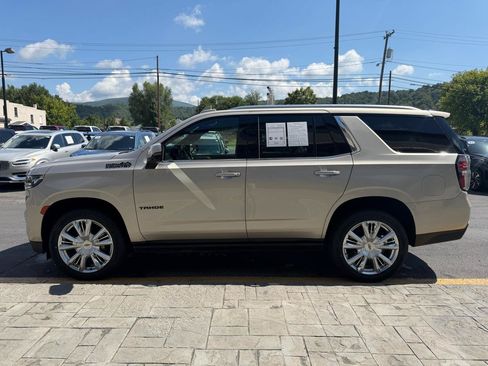 Used 2022 Chevrolet Tahoe High Country AWD/4WD image 5