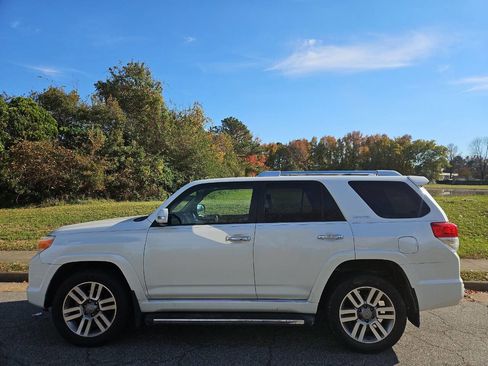 Used 2012 Toyota 4Runner Limited image 2