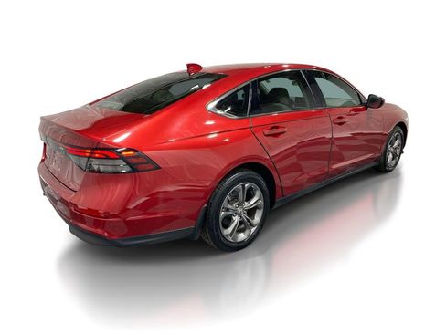 Used 2023 Honda Accord EX image 4
