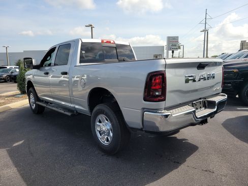 New 2026 RAM 2500 Tradesman AWD/4WD image 8