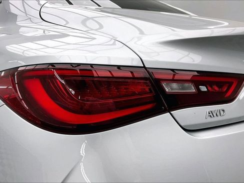 Used 2019 INFINITI Q60 3.0t Luxe w/ Essential Package image 30