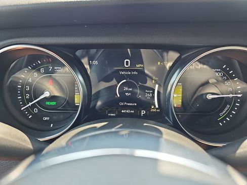 Used 2023 Jeep Wrangler Unlimited Sahara AWD/4WD image 22