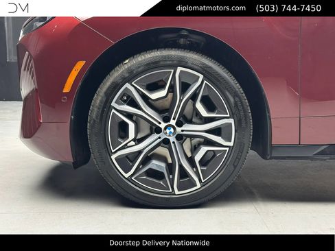 Used 2026 BMW iX xDrive60 image 40