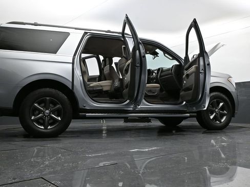 Used 2020 Ford Expedition Max XLT w/ FX4 Off-Road Package image 39