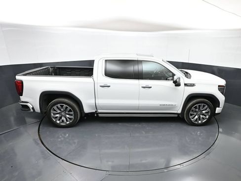 Used 2023 GMC Sierra 1500 Denali w/ Denali Reserve Package AWD/4WD image 45