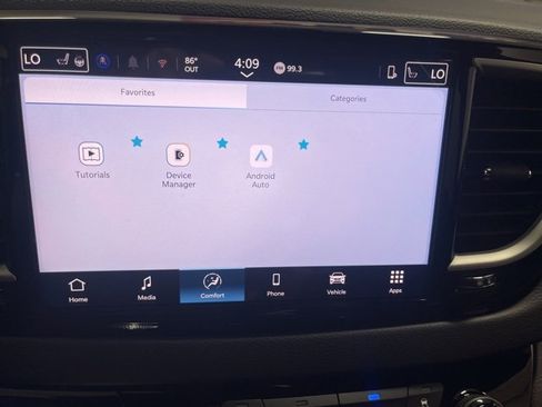 New 2025 Chrysler Voyager LX image 16