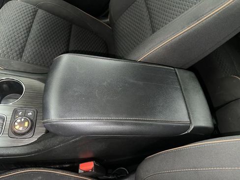 Used 2017 GMC Acadia SLE w/ Driver Alert Package I AWD/4WD image 58