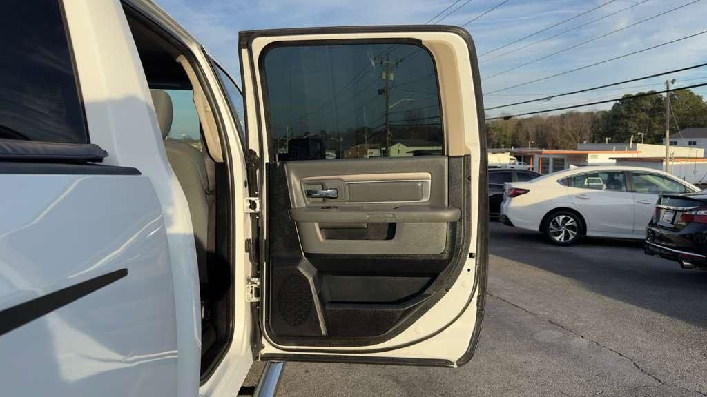 Used 2017 RAM 1500 Big Horn RWD image 20